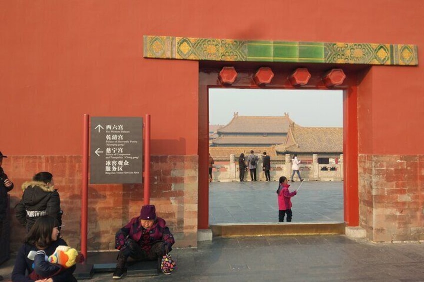 Beijing Forbidden City Ticket & Walking Self-Guided MinGroup Tour