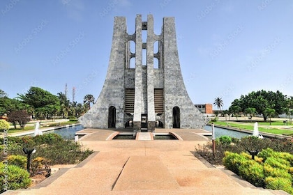 Accra Explored: A Full-Day Private City Tour for Culture Seekers