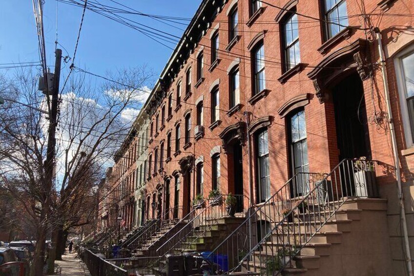 Private Walking Tour of Hoboken, Only Half a Mile from Manhattan!