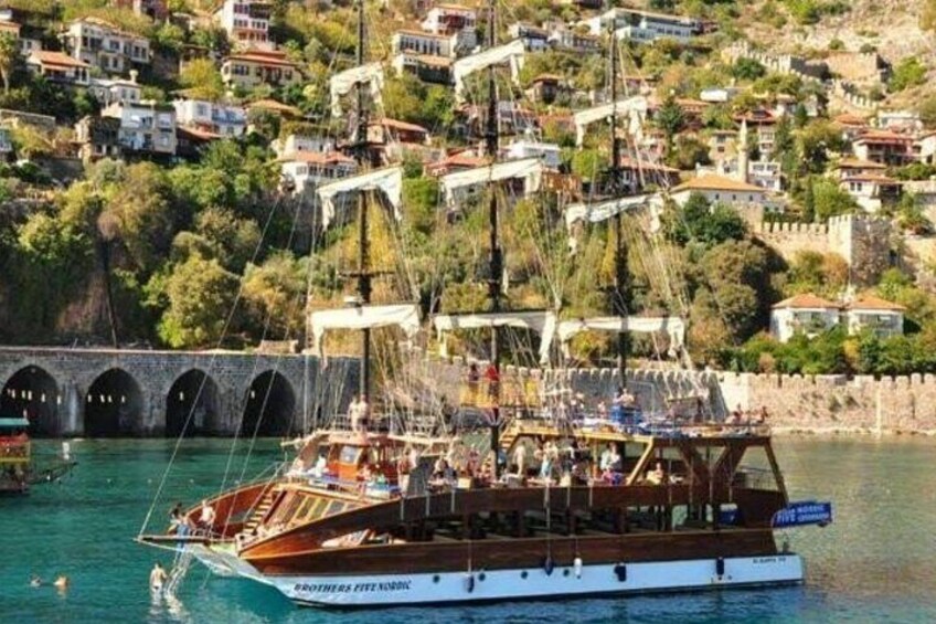 Alanya Catamaran Boat with Swimming and Snorkelling Activity