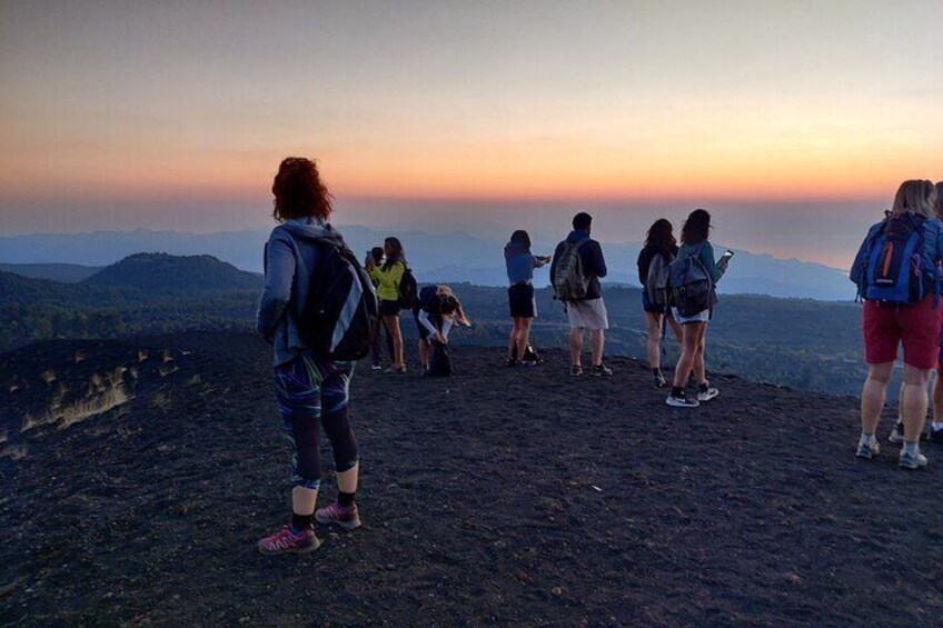 Private Guided Tour Etna at dawn