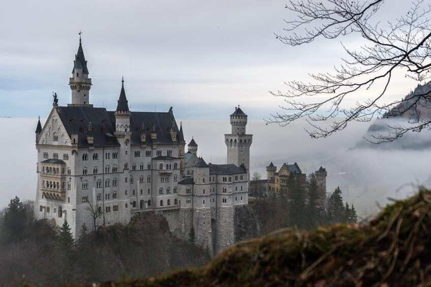 Private Castle Tour from Munich: Neuschwanstein, Hohenschwangau, and Linderhof