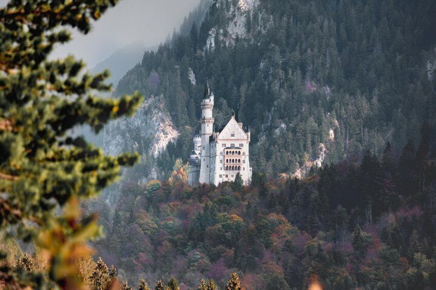Private Castle Tour from Munich: Neuschwanstein, Hohenschwangau, and Linderhof