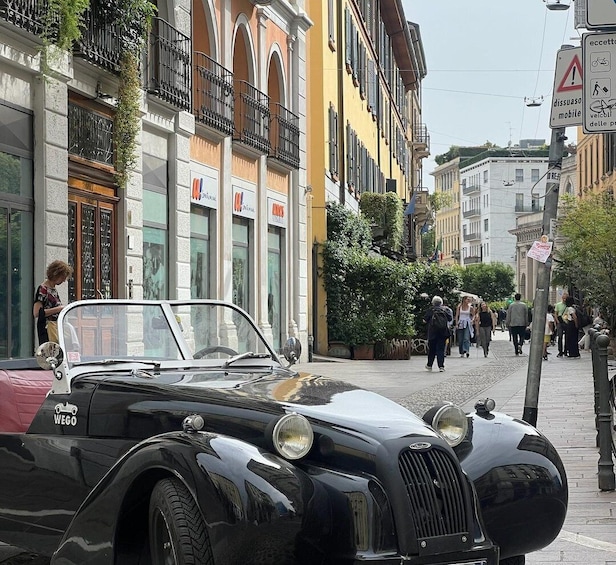 Picture 4 for Activity From Milan: Como Lake Tour Drive a Vintage Car