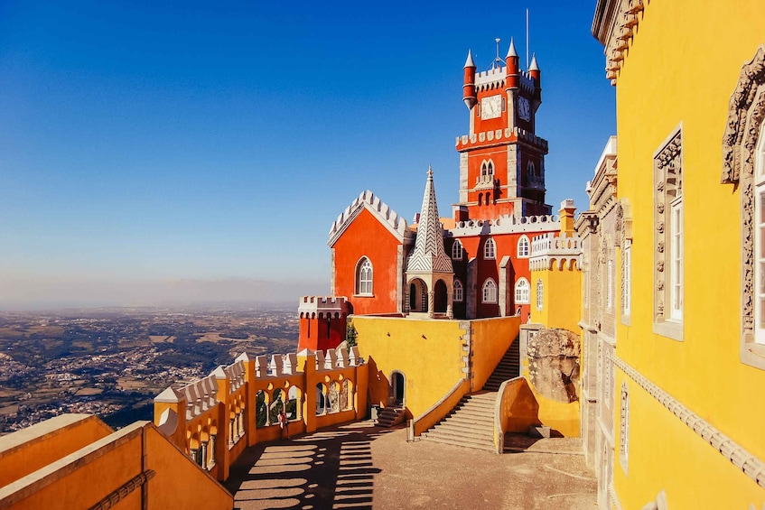 Lisbon: Pena, Sintra, Cabo da Roca & Cascais daytrip