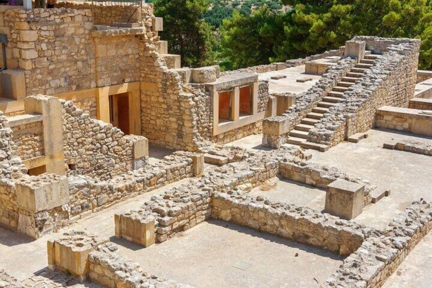 Unique Minoan Crete: Knossos Palace, Winery Visit, Zeus Cave