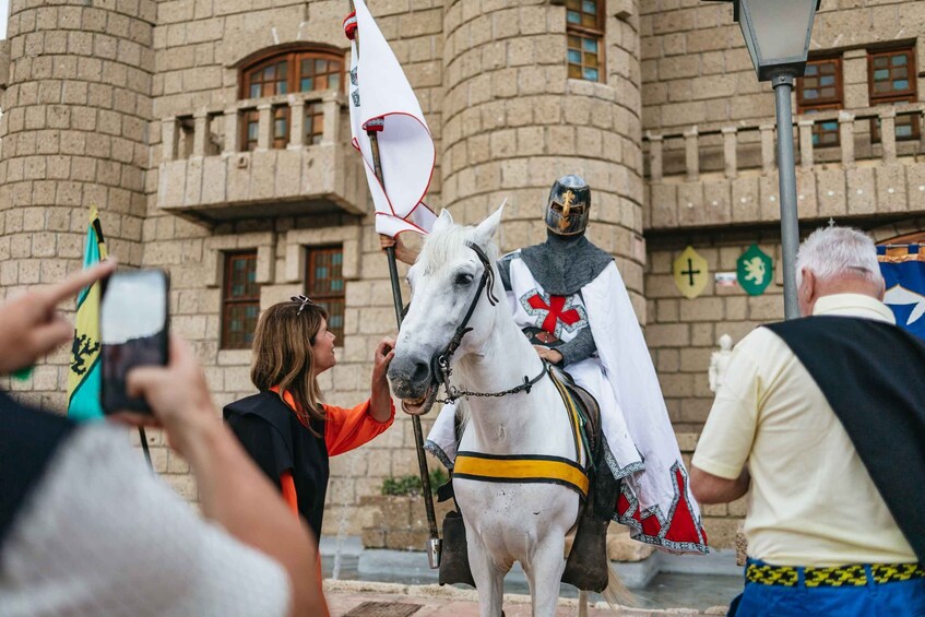 Picture 2 for Activity Tenerife: Castillo San Miguel Medieval Show with Dinner