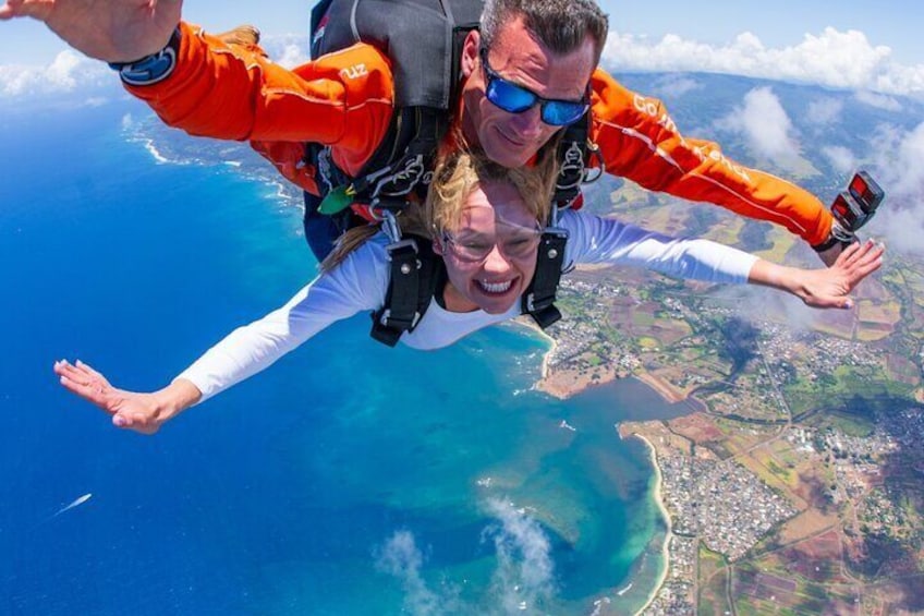 Tandem Skydiving with GoJump in Hawaii
