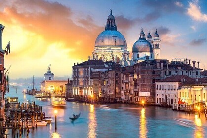 Private Venice Experience by Train from Rome