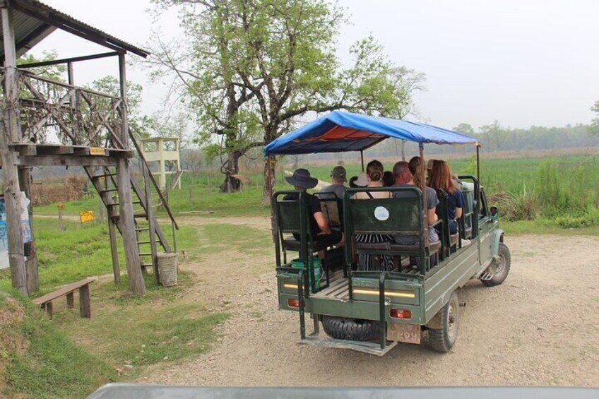 3 Nights 4 Days Chitwan National Park with Tower Night Stay
