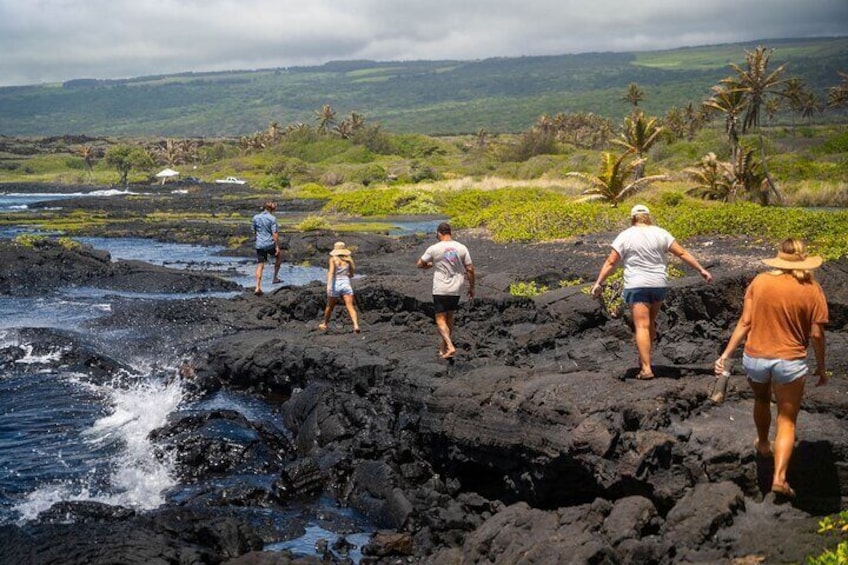 Private Big Island Tour: Coffee, Beaches, Volcanos, Waterfalls