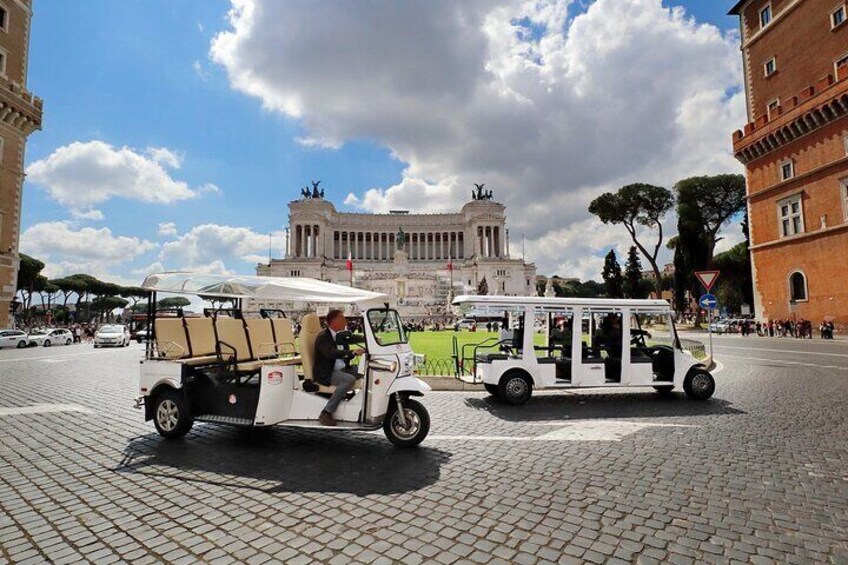 Tour of Rome in 7 seater Golf Cart