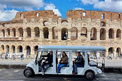 Ronde van Rome in golfkar met 7 zitplaatsen