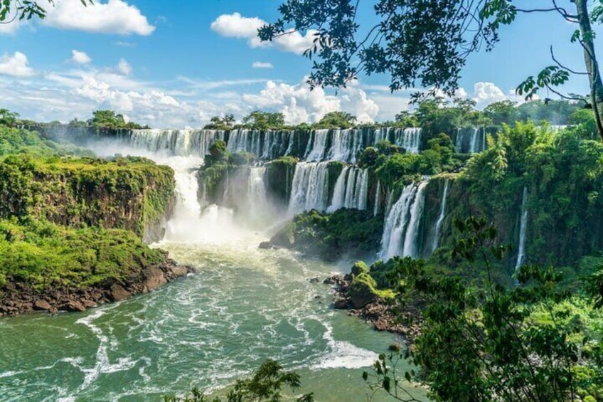 Full Day tour Argentinean Iguazú Falls with 4x4 Jungle Adventure