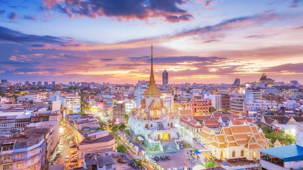 1Explore Bangkok from Hua Hin: A Cultural and Architectural Full-Day Tour