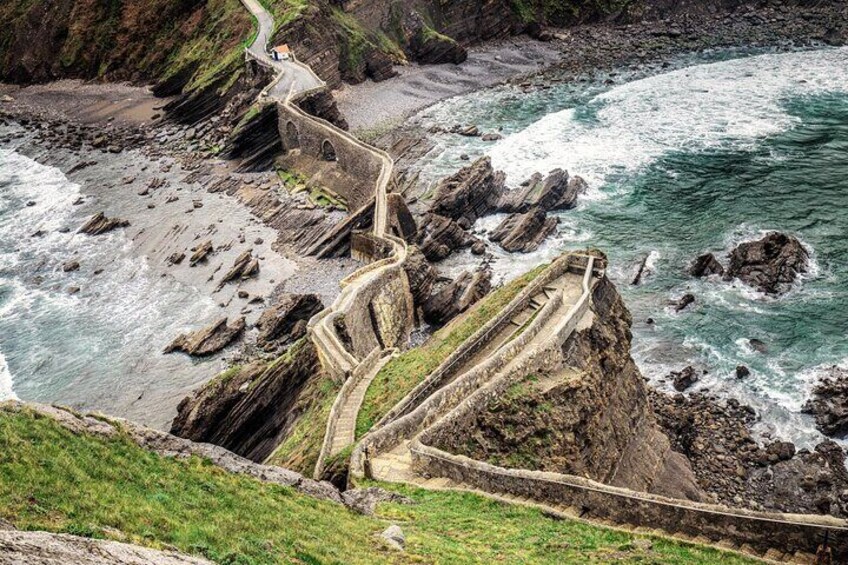 Full Day Tour to San Juan de Gaztelugatxe and San Sebastián