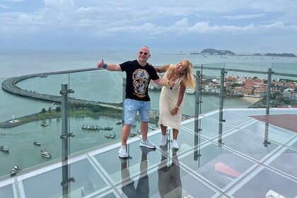 プライベートシティツアー + 運河 + 旧市街 + アマドール + 360°ビュー