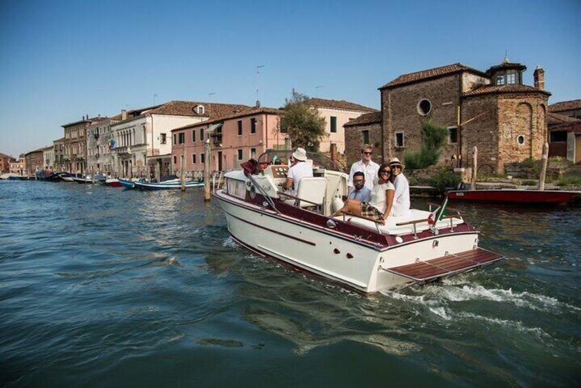 Private Cruise: Murano, Burano and Torcello Full Day