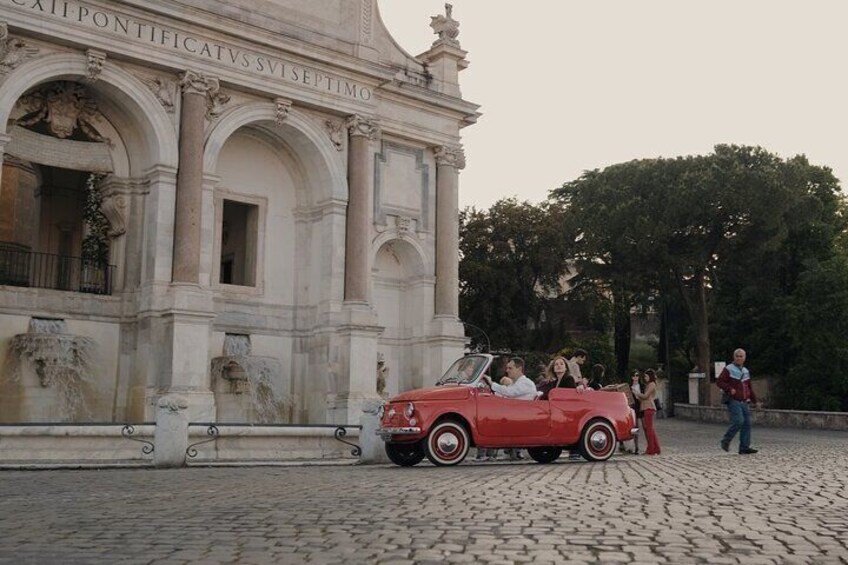 Vintage Fiat 500 600 Cabriolet: Private Tour to Rome's Highlight