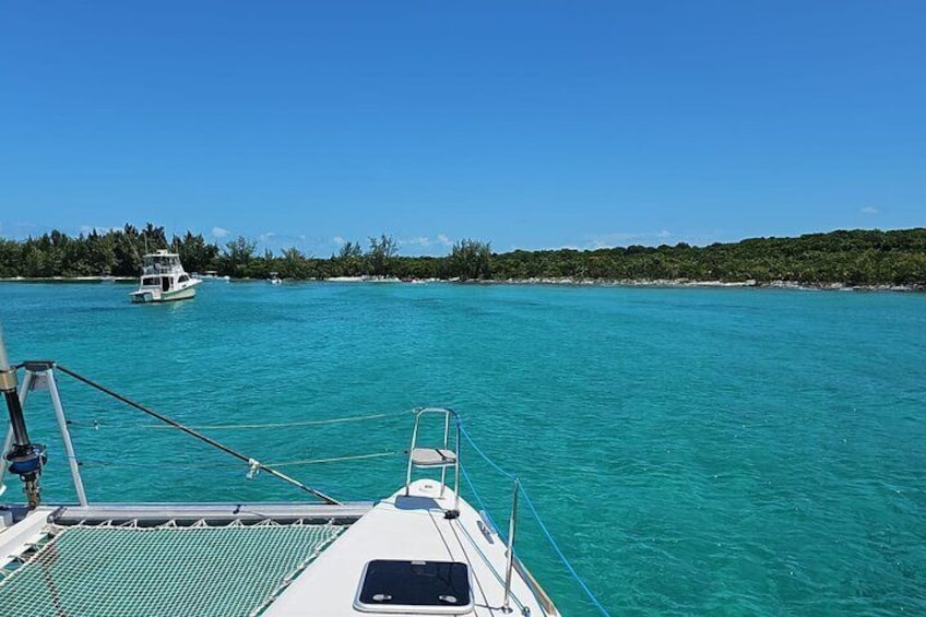 Nassau: 6 hours 3 stops cruise Pig Beach,Turtles Snorkeling