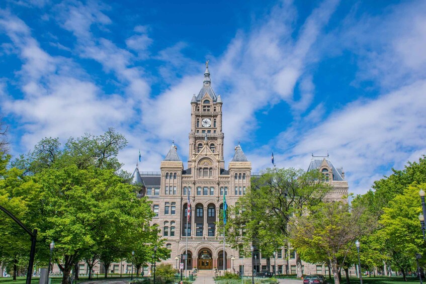 Picture 2 for Activity Salt Lake City: Guided Sightseeing Tour by Bus