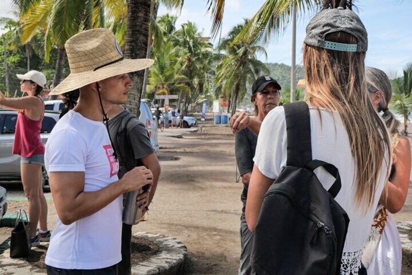 Guided Walking Street Art Tour in Jaco Costa Rica 