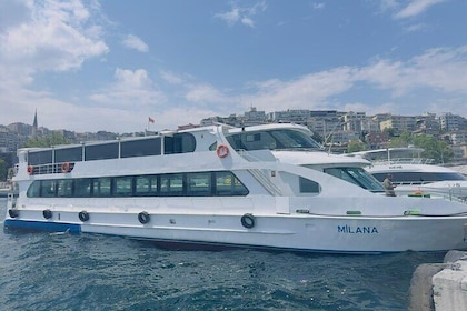 Princes’ Islands : Halki(Heybeli) & Prinkipo(Büyükada) with Lunch