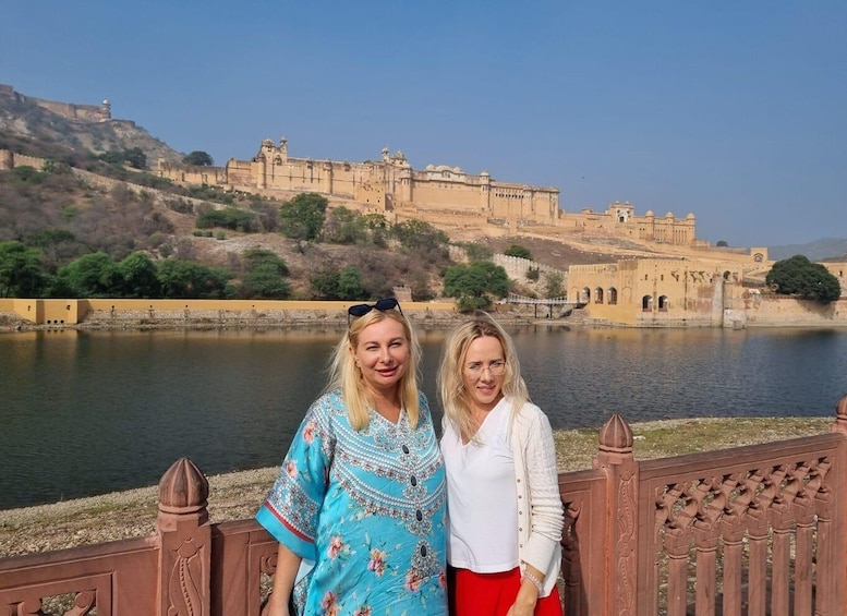 Jaipur: Private Full-Day City Tour with Guide and Transfers