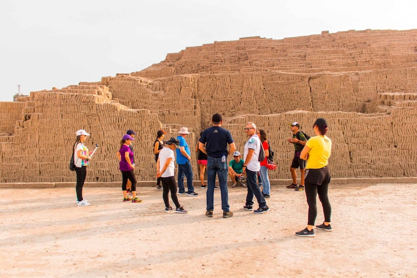 Picture 12 for Activity Lima: Private Tour to Huaca Pucllana and Huaca Mateo Salado