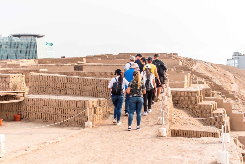 Picture 5 for Activity Lima: Private Tour to Huaca Pucllana and Huaca Mateo Salado