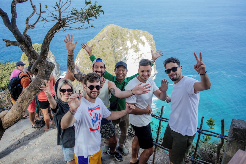 Nusa Penida Tour by Speedboat: Angel's Billabong, Broken Beach and More 