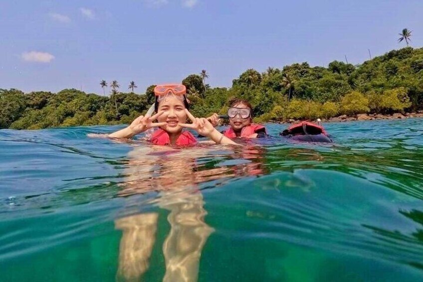 Private Snorkeling Tour in Koh Rong