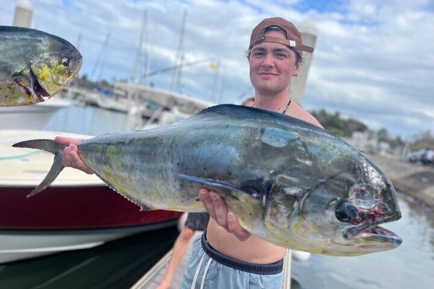 Half Day Fishing Tour in North Shore of Oahu on Ilio Kai