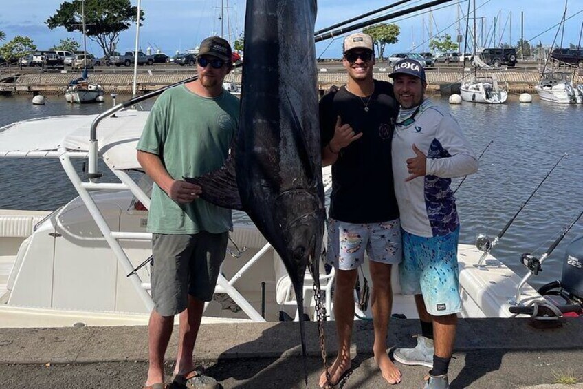 Half Day Fishing Tour in North Shore of Oahu on Ilio Kai