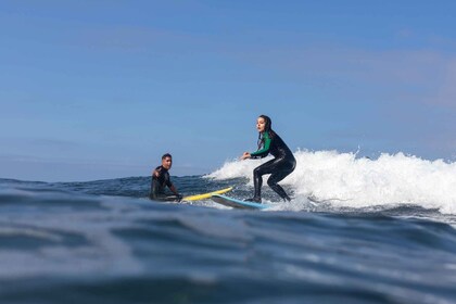 Tenerife: clase de surf en Playa de Las Américas