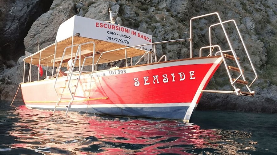Scilla: 2-Hour Boat Tour Swim, & Snorkel