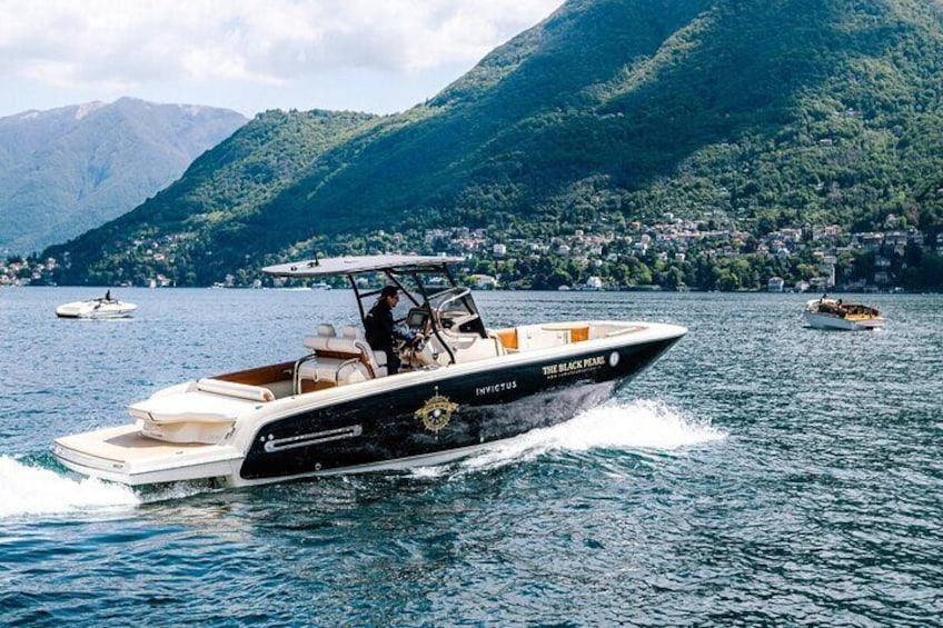 1H Private Cruise Lake Como Tender Yacht Invictus 9 Pax