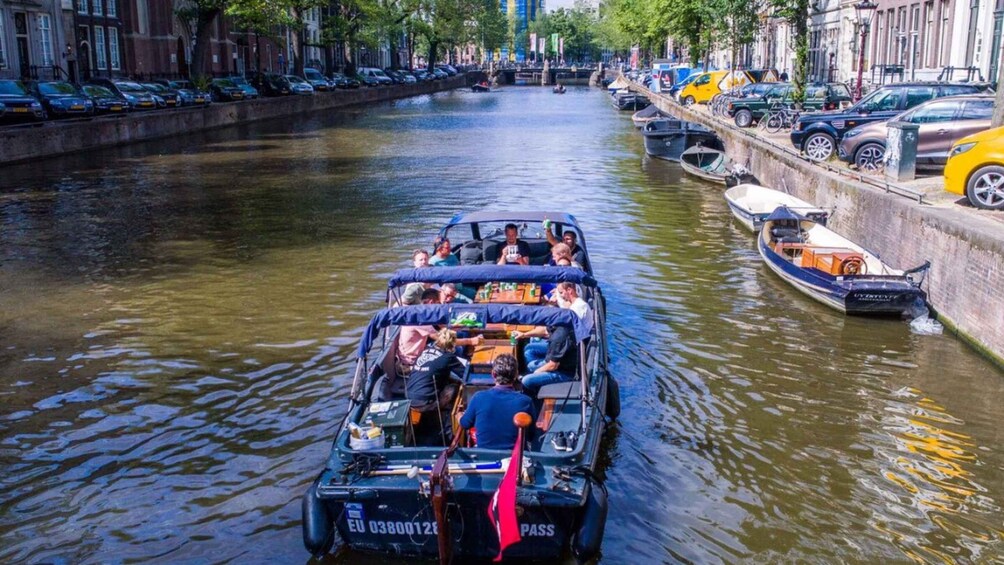 Picture 4 for Activity Haarlem: Sightseeing Boat Tour with Snacks and Drinks