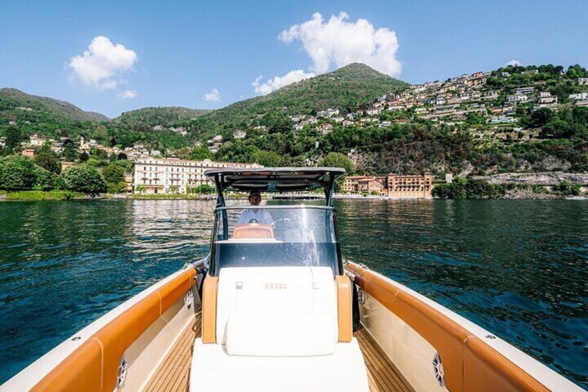 3H Private Cruise on Lake Como Tender yacht Invictus 5 pax