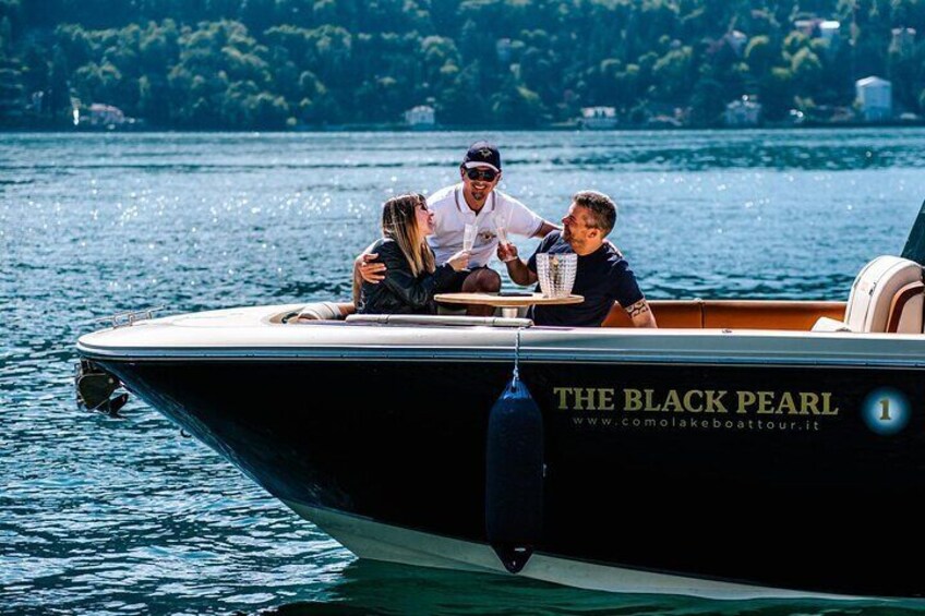 3H Private Cruise on Lake Como Tender yacht Invictus 5 pax