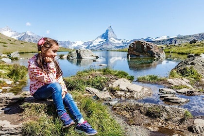 Majestic Hiking Private Tour in Zermatt with pick up