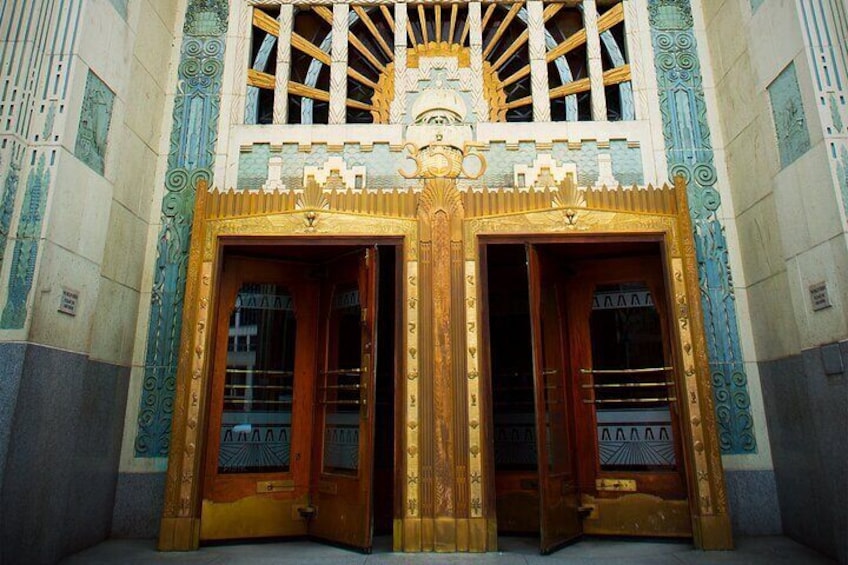 Vancouver Hidden History and Sweet Treats Tour