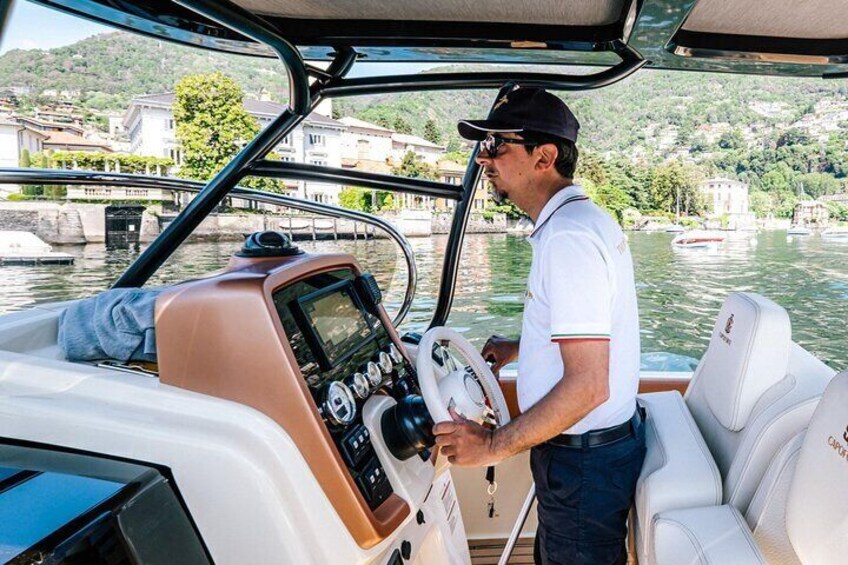 4H Private Cruise Lake Como Tender Yacht Invictus 5 Pax