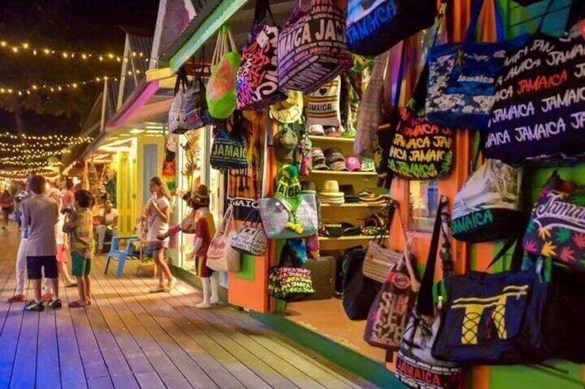 Private Tour Souvenir Shopping in Montego Bay 