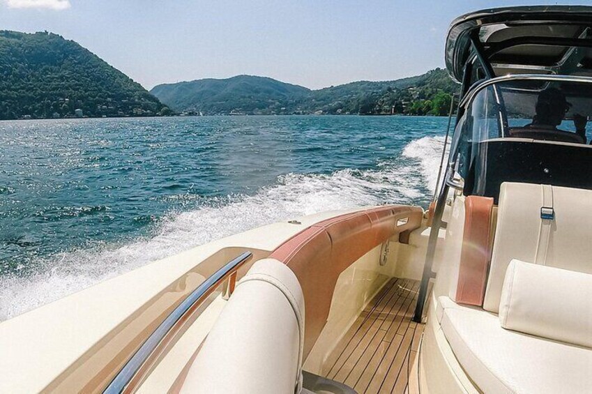 2H Private Cruise on Lake Como Tender yacht Invictus 9 pax