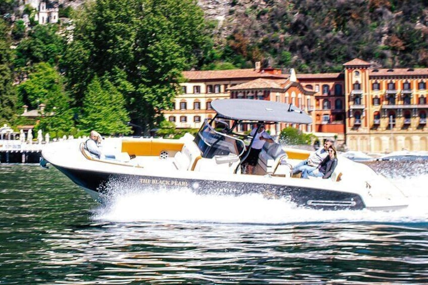 2H Private Cruise on Lake Como Tender yacht Invictus 9 pax