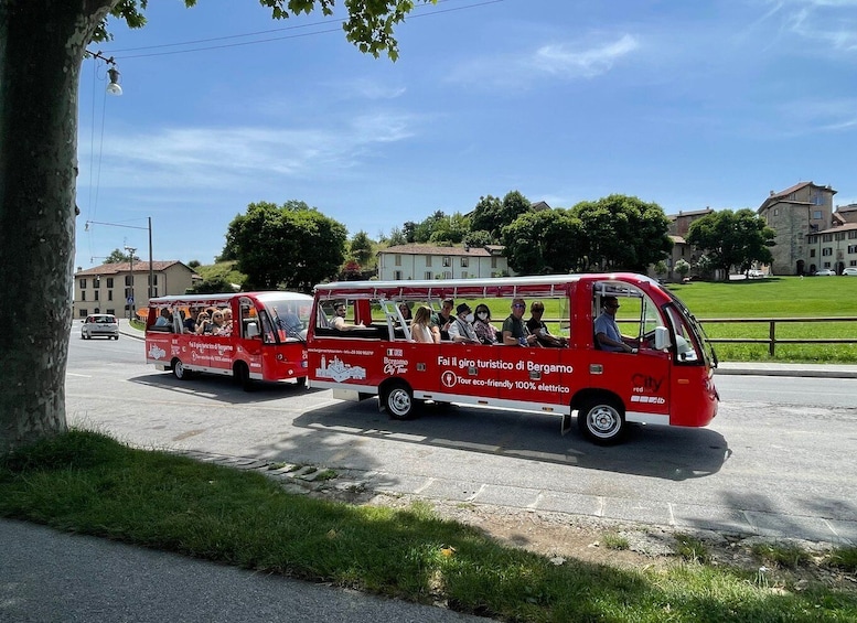 Picture 6 for Activity Bergamo: City Highlights Minibus or Train