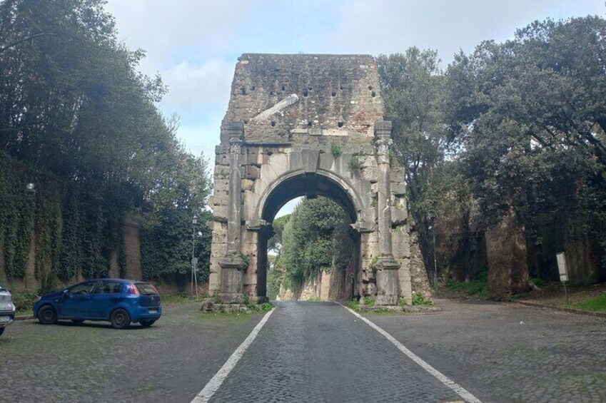 Porta San Sebastiano