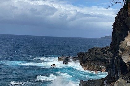 quad bike 4x4 UTV Scenic Guided Tour near Waipio Valley and Kona