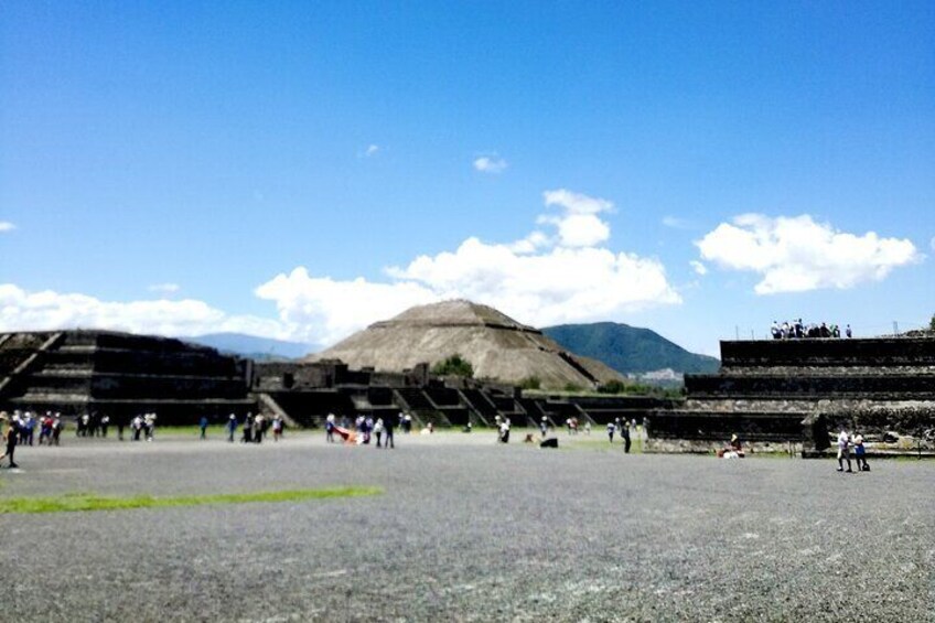 Teotihuacan Experience for 2 persons